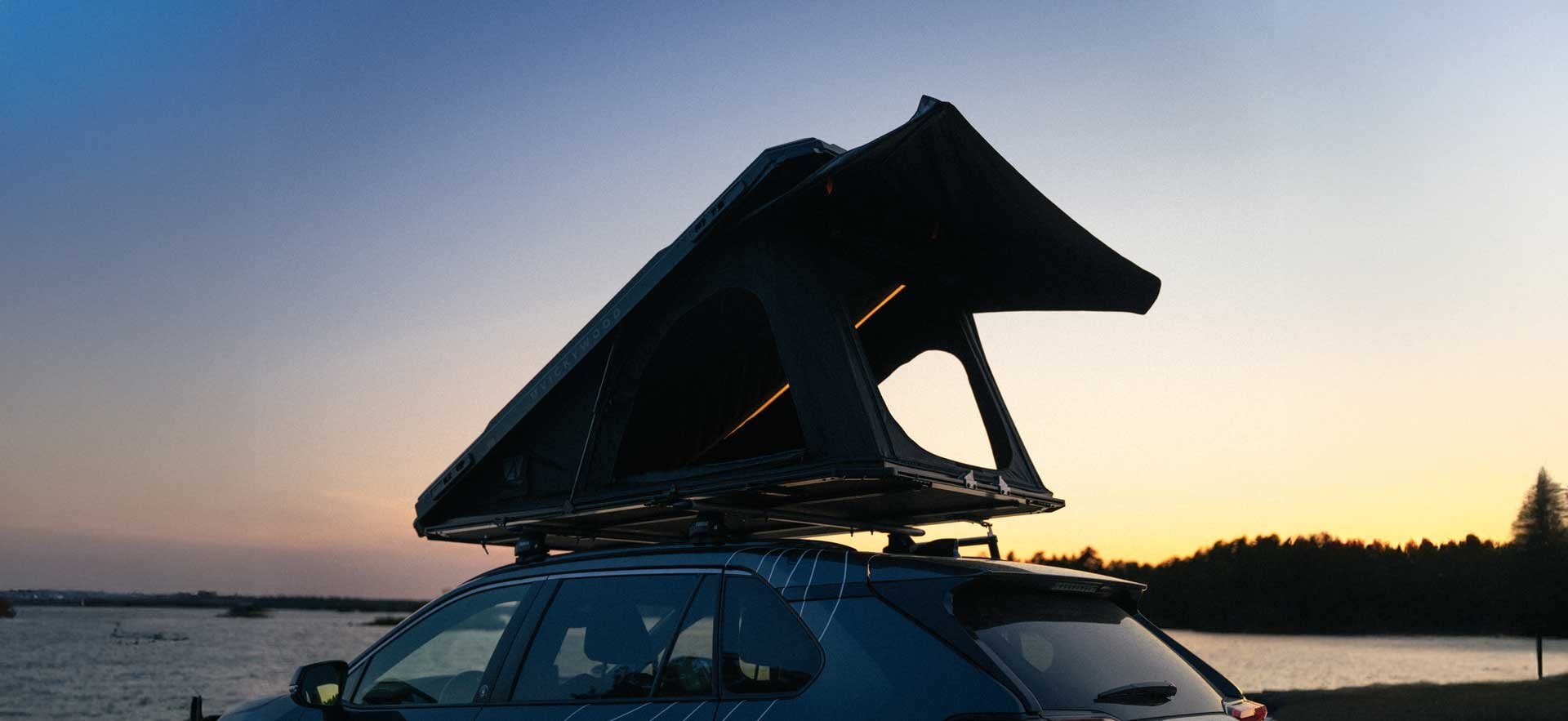 Rooftop Tent on Minivan